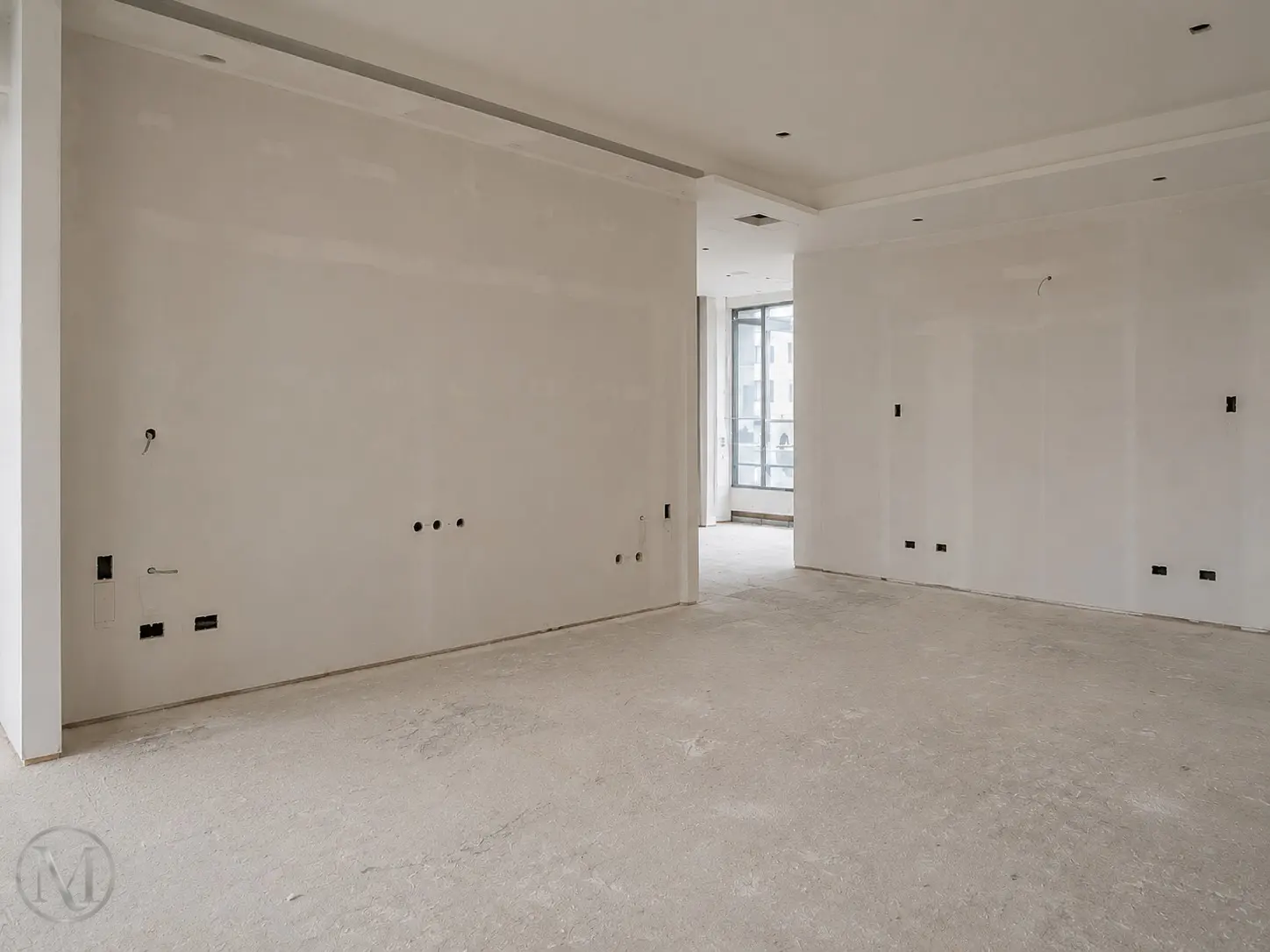 Antes do closet, ambiente em obra e sem acabamento